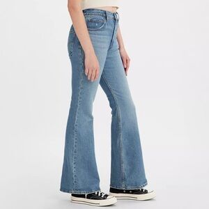 Levi's 70’s High Rise/ Flare Jeans